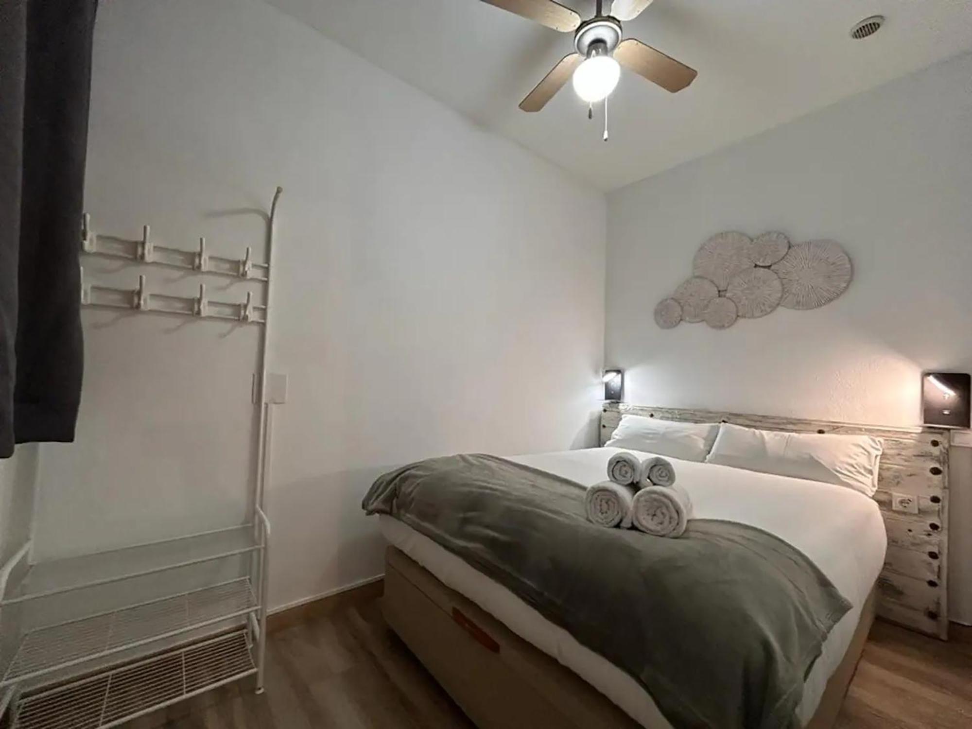 Appartamento Charming Rio Manzanares Madrid Esterno foto