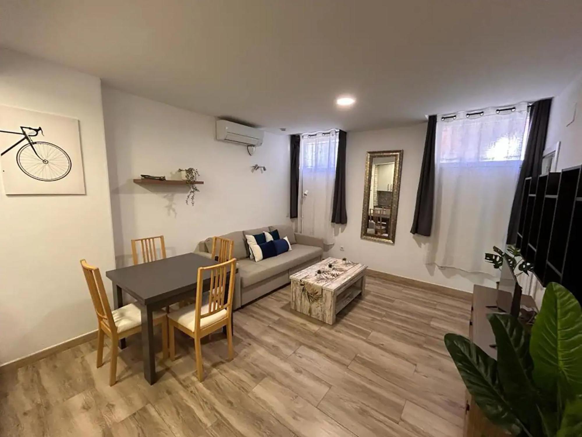 Appartamento Charming Rio Manzanares Madrid Esterno foto
